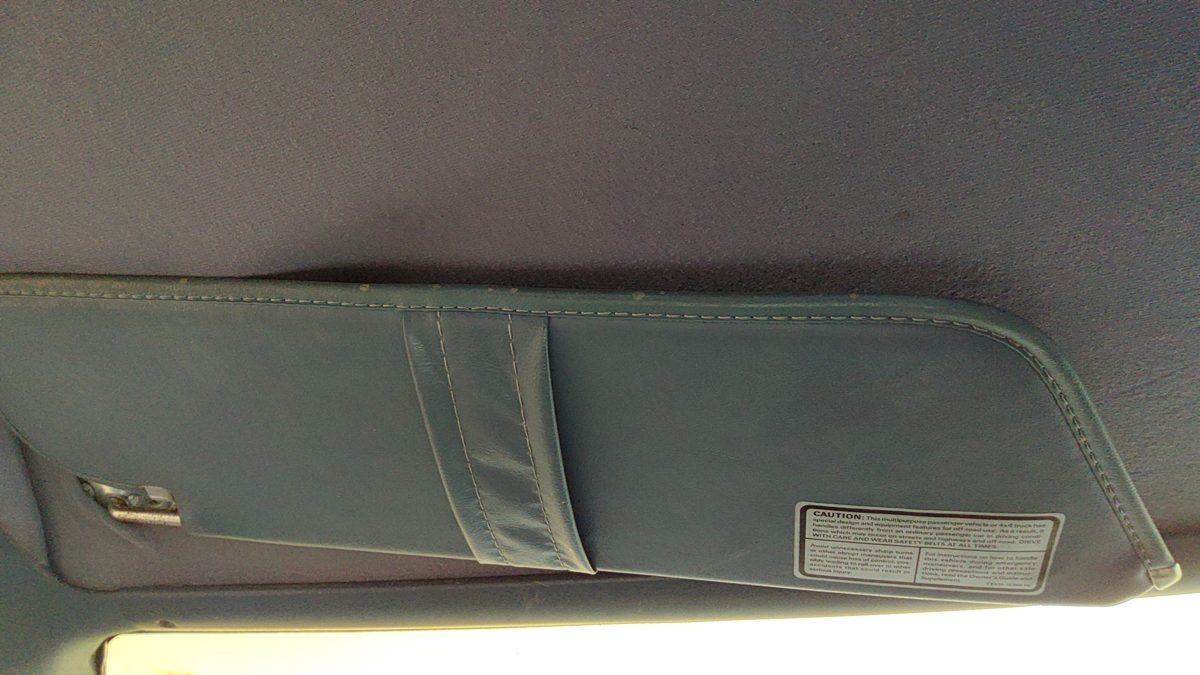 1987 Ford Ranger Driver Left Sun Visor Oem Blue