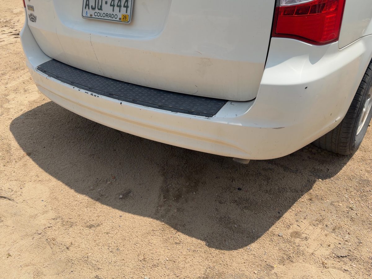 2011-2016 Chrysler Town & Country Rear Bumper Cover Assembly Oem Back White Pw1