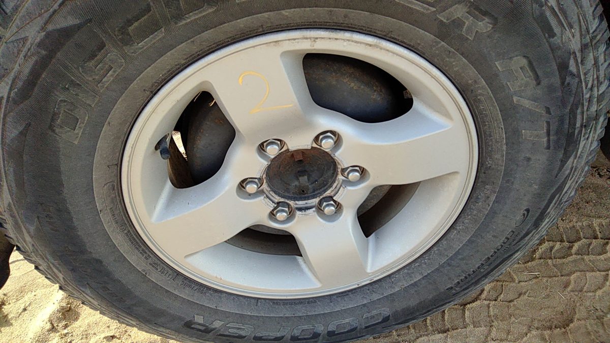 2002-2004 Nissan Xterra 16 Aluminum Wheel Oem 4 Spoke Rim #2 Xe 40300Zd216