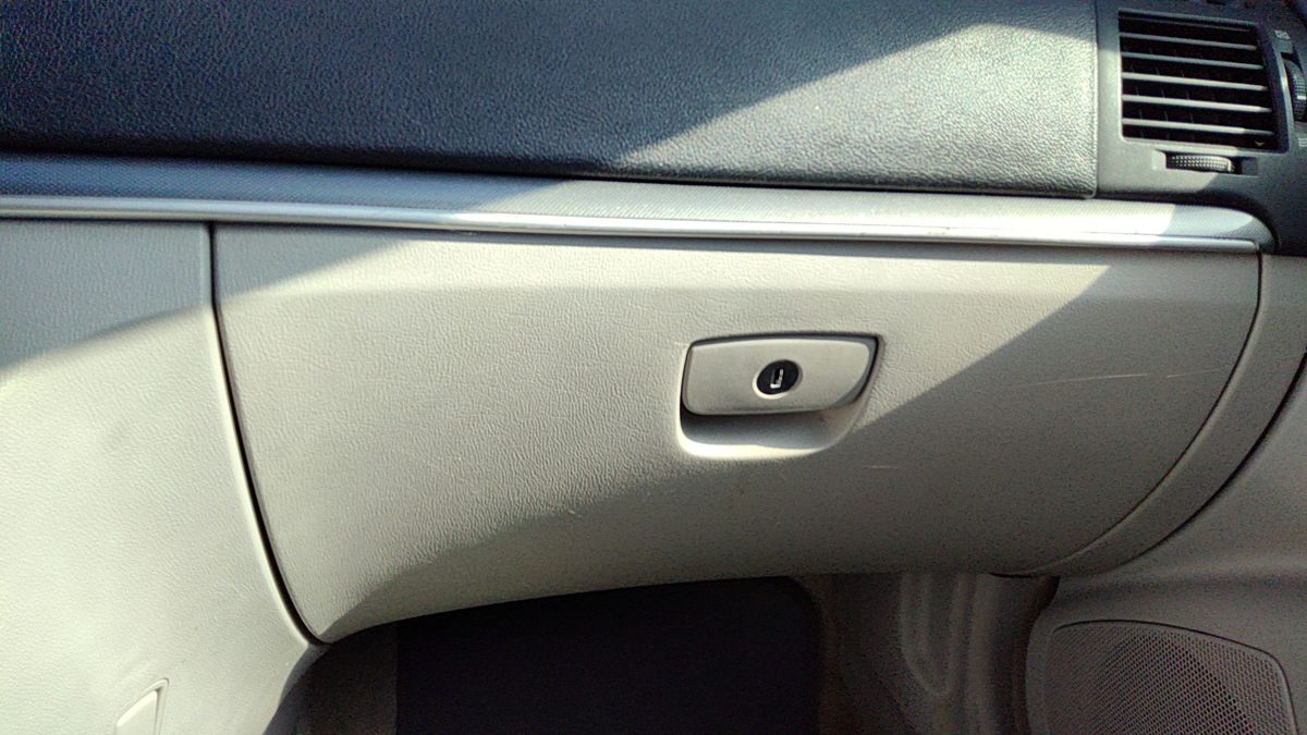 2007-2008 Hyundai Sonata Glove Box Assembly Complete Door With Latch Oem Fz Gray