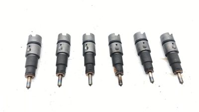 2003 Freightliner Bush Core Fuel Injector Set Oem 5.9L Cummins