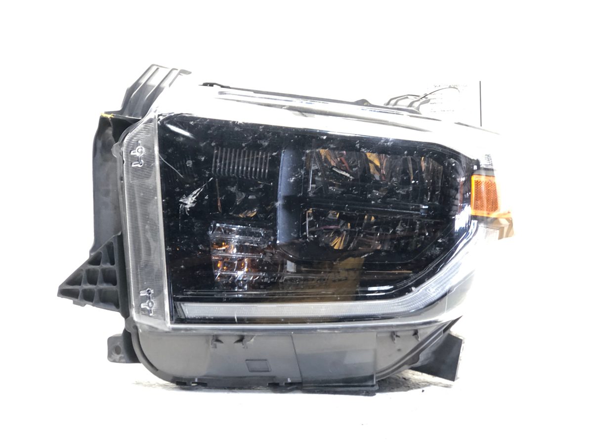 2018-2021 Toyota Tundra Driver Left Headlight ++Tab Broke++ Oem 811500C211