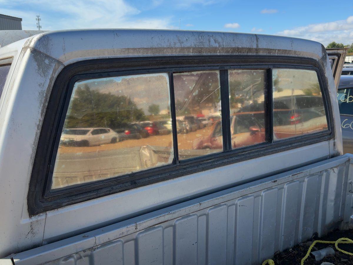 1988-1994 Isuzu Pup Back Glass Rear Window Oem 2900061000