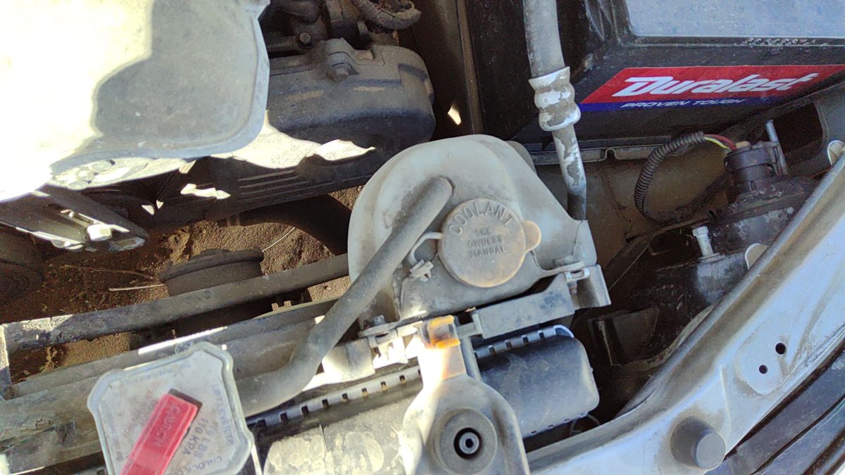 2000-2006 Subaru Legacy Coolant Reservoir Radiator Overflow Tank Bottle Oem 2.5L