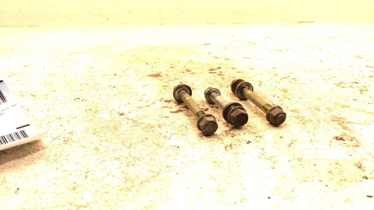 92-95 4 Runner Set of Hardware for Power Steering gear box mounting bolts only