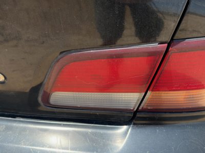 1997-1999 Nissan Maxima Passenger Right Inner Tail Light Brake Lamp Oem Rear