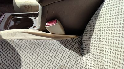 04-05 New Style Malibu Driver Left Front Seat Belt Buckle Receiver Neutral 52E