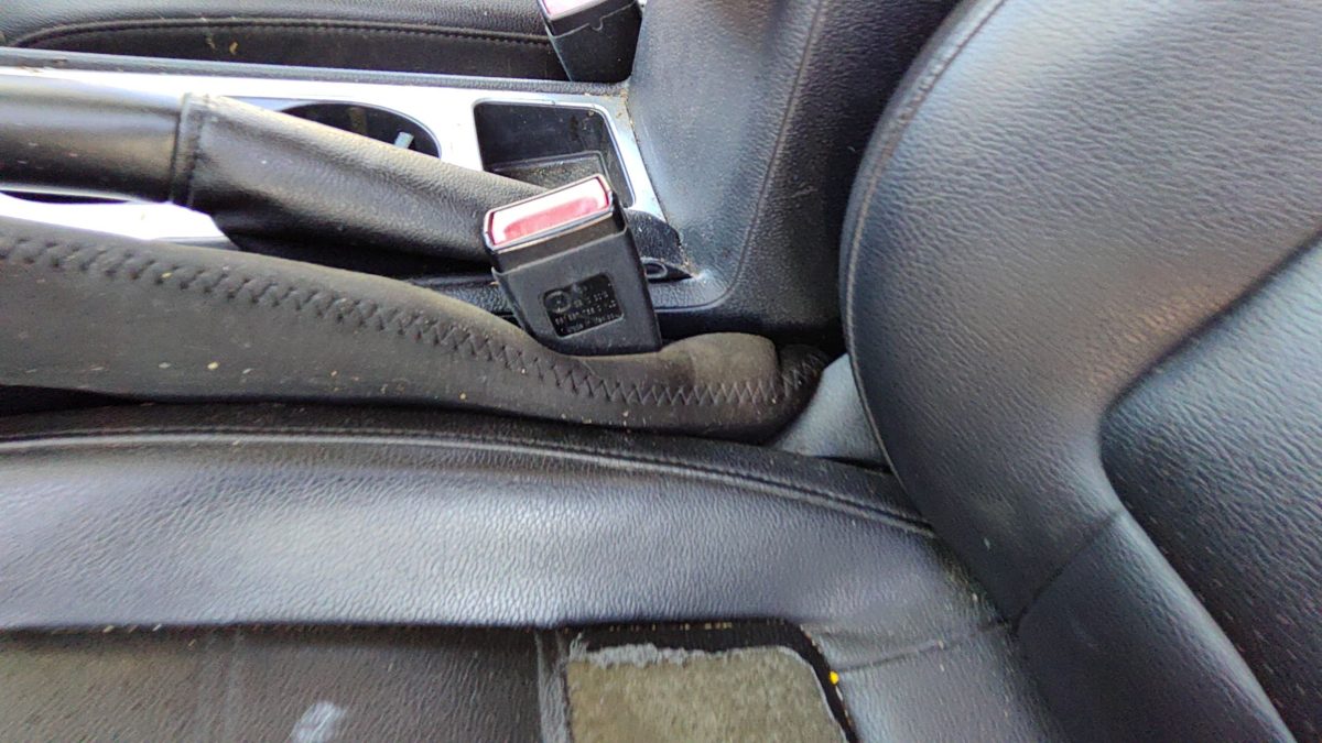 2012-2015 Vw Passat Driver Left Front Seat Belt Buckle Receiver Oem Black Tb
