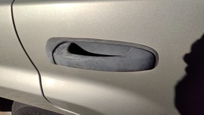 2000-2004 Jeep Grand Cherokee Passenger Right Rear Outside Door Handle Oem Back