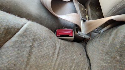 97-05 Buick Century Driver Left Front Seat Belt Buckle Receiver Oem Taupe 52B
