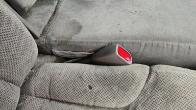 1998 Buick Lesabre Passenger Right Front Seat Belt Buckle Receiver Oem Grey 17C