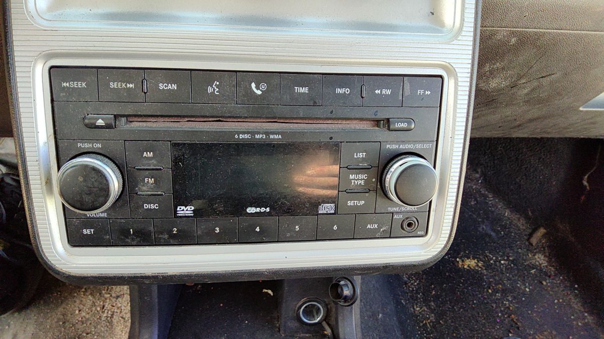 2009 Dodge Journey Audio & Visual Equip.(radio)