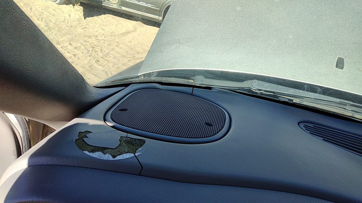 2000-2001 Olds Bravada Driver Left Speaker Cover Oem Upper Dash Grille 15744357