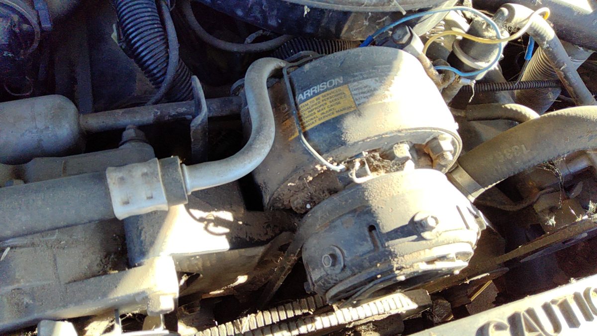 1984 Deville Sedan Mount Bracket Set For Ac Compressor Oem 4.1l
