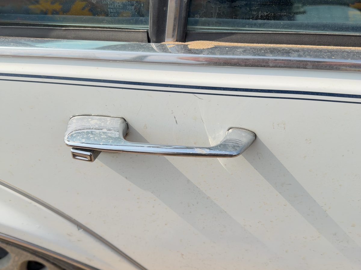 1986 Oldsmobile 98 Passenger Right Rear Outside Door Handle Oem Back