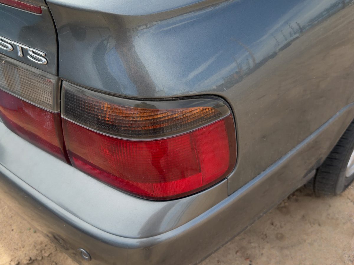 2003 Cadillac Seville Tail Light Assembly