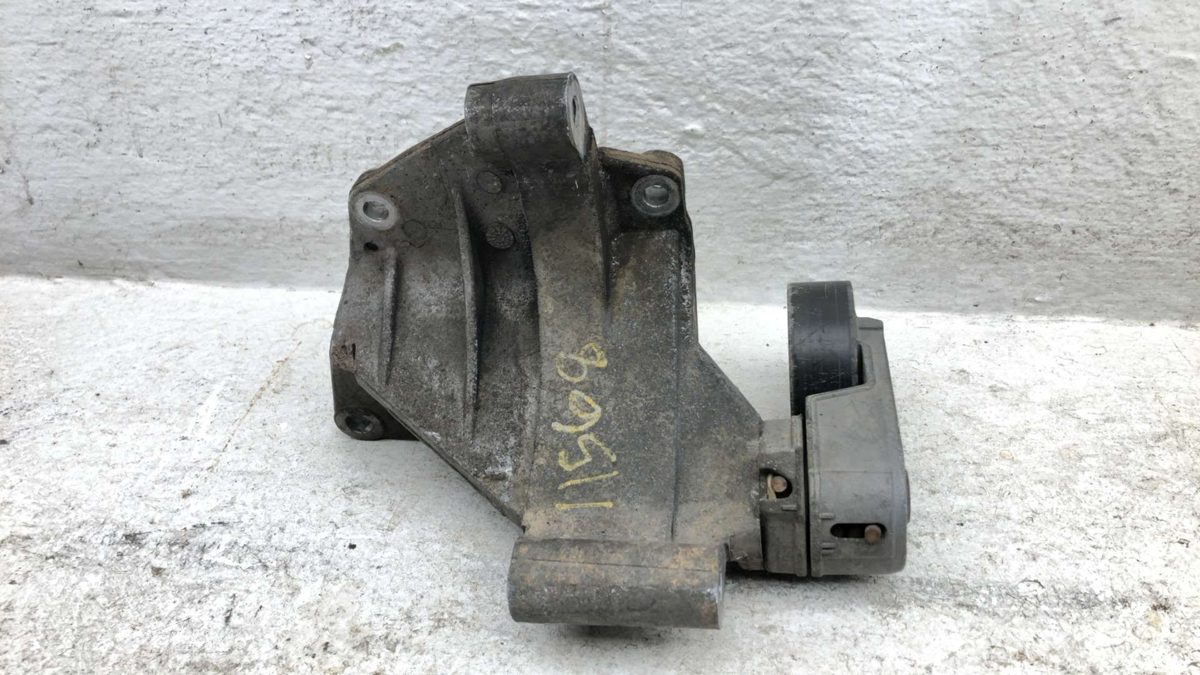 2000 Jeep Wrangler Mount Bracket Set For Alternator Oem 4.0L 4854026