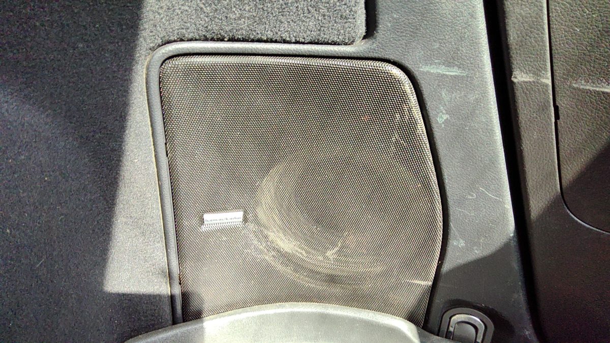 2012 Subaru Legacy Outback Rear Factory Speaker Oem Subwoofer With Trim Panel