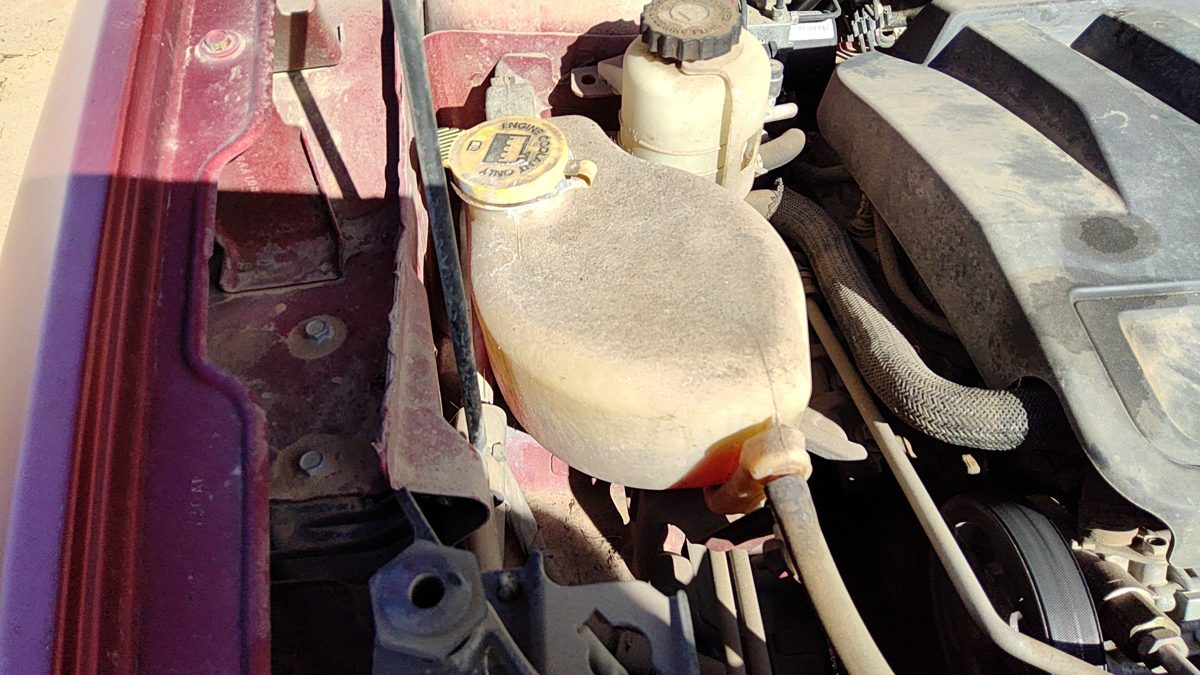 2009 Dodge Journey Coolant Recovery Bottle