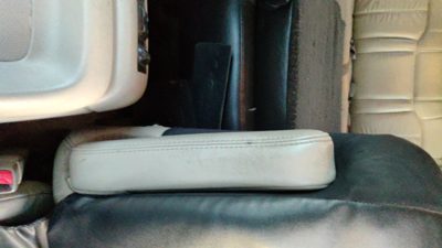 2000-2002 Chevy Suburban Driver Left Arm Rest Oem Leather Seat Front 88936770