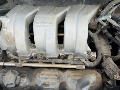 1996-1999 Chrysler Town & Country Upper Intake Manifold Oem 3.3L 04621884