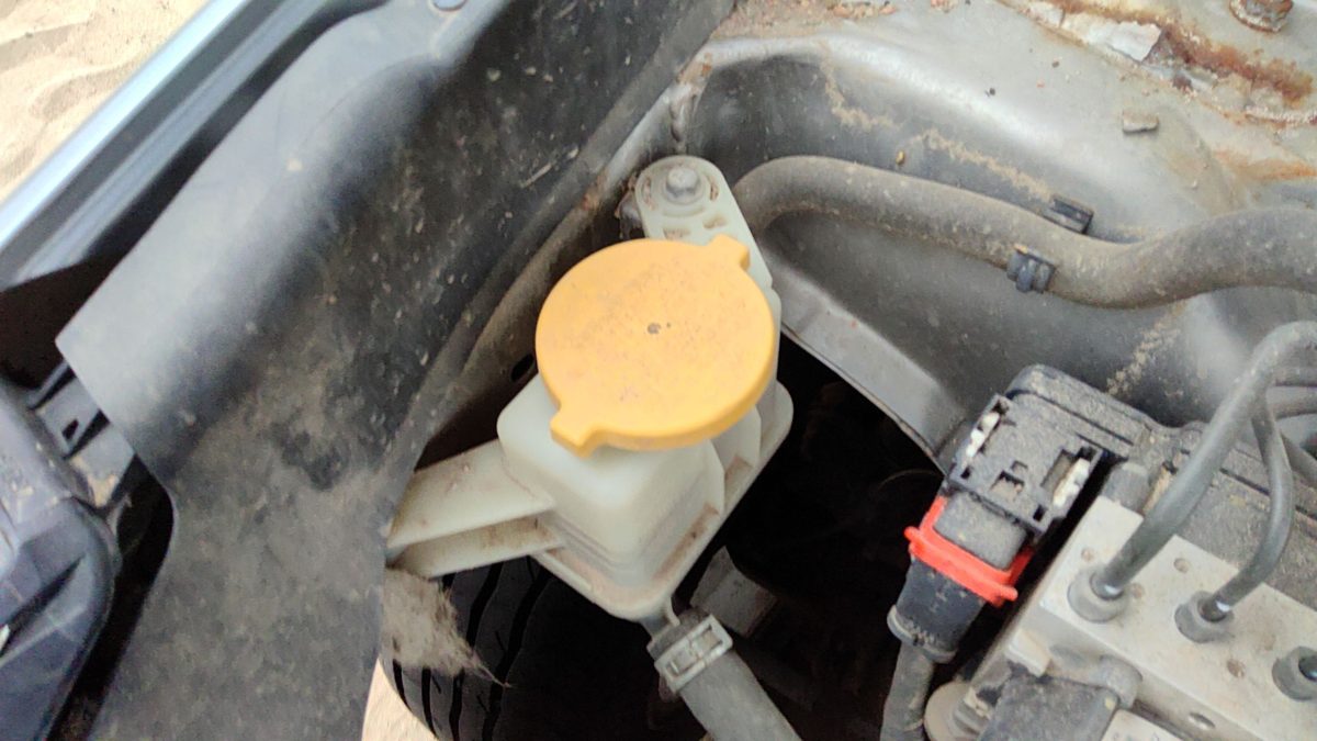 2010-2012 Subaru Legacy Outback Power Steering Fluid Remote Reservoir Tank 2.5L