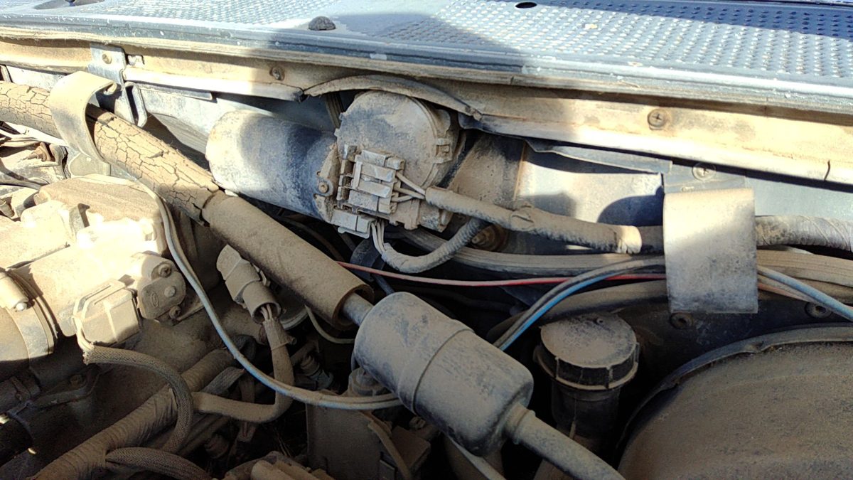 1989 Ford Pickup F250 Wiper Motor Front