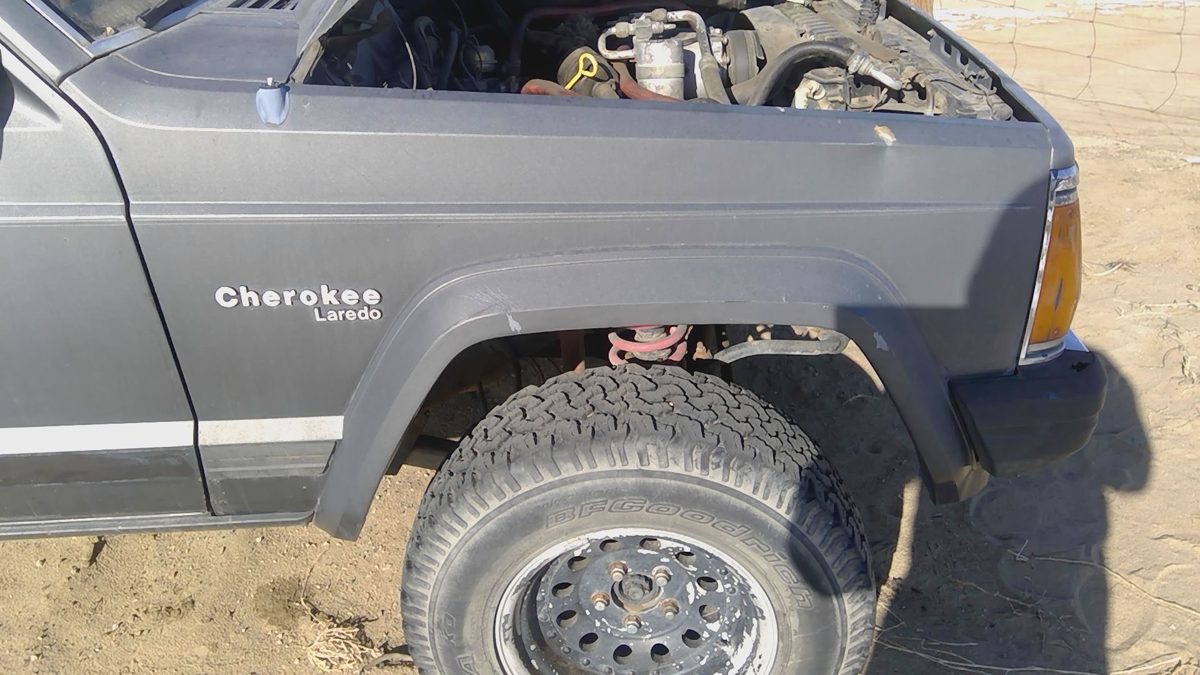 1985 Jeep Cherokee Fender