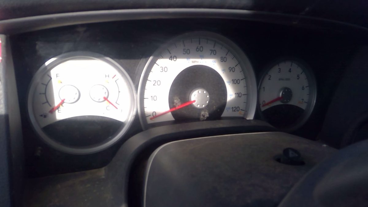 2006 Dodge Durango Speedometer Cluster Instrument Gauges Panel Oem Dash