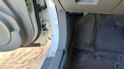 2002-2006 Nissan Altima Driver Left Lower Kick Trim Panel Oem Frost K