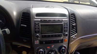 2010-2012 Hyundai Santa Fe Trim Bezel Around Radio Surround Dash Panel Gray Ras