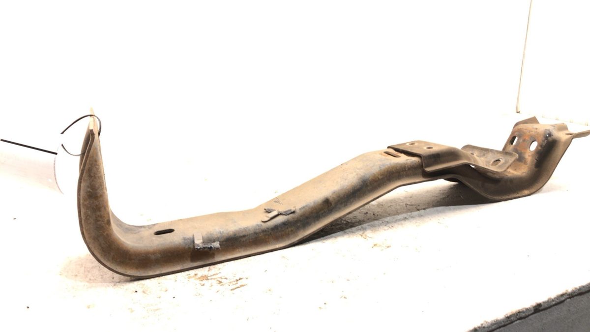 1999 Ford F250 Super Duty Transmission Crossmember Mount Bracket 2Wd 5.4L At 4X2