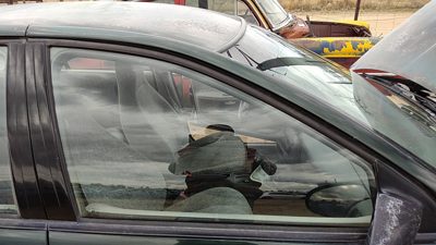 1996-1999 Saturn Sl1 Passenger Right Front Side Window Door Glass Oem 21098674