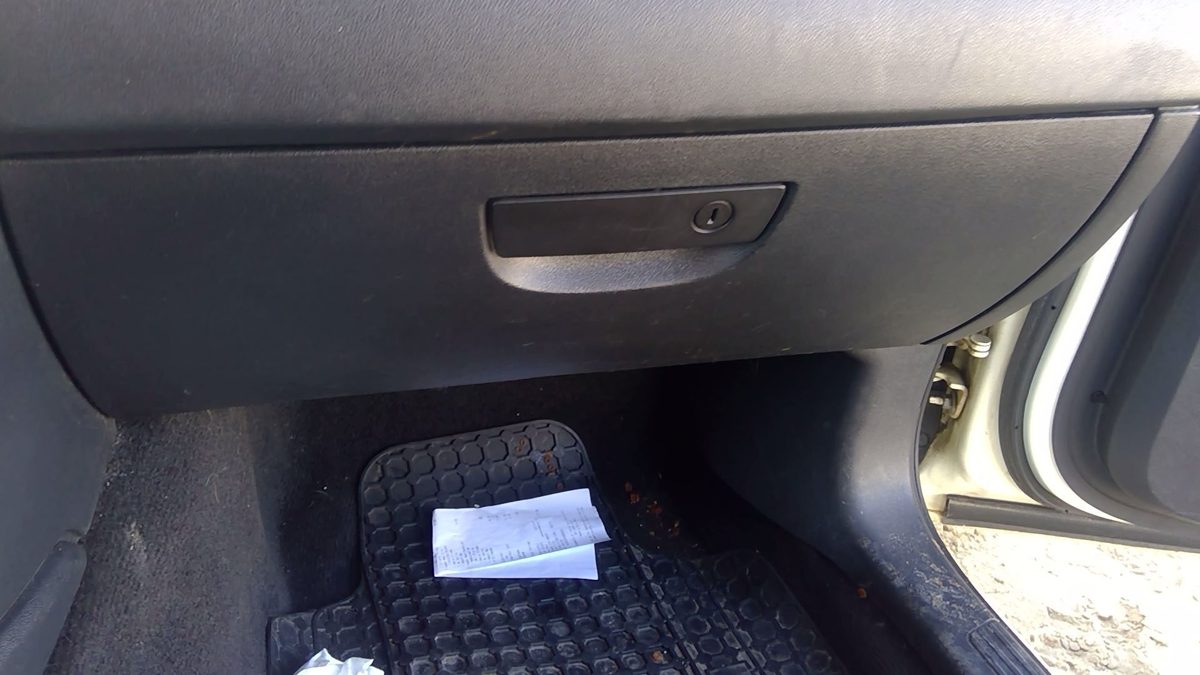 2008 Dodge Charger Glove Box Assembly Complete Door With Latch Oem Gray Dv