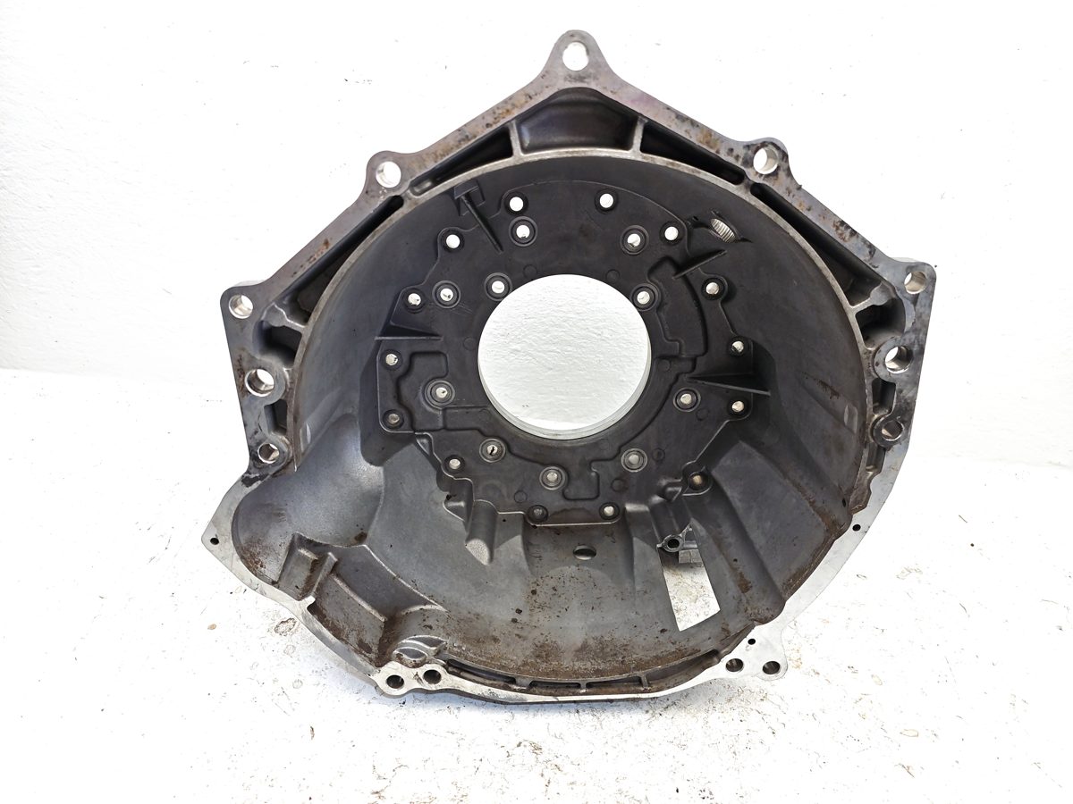 2002 Gmc Sierra 2500 Flywheel Bell Housing