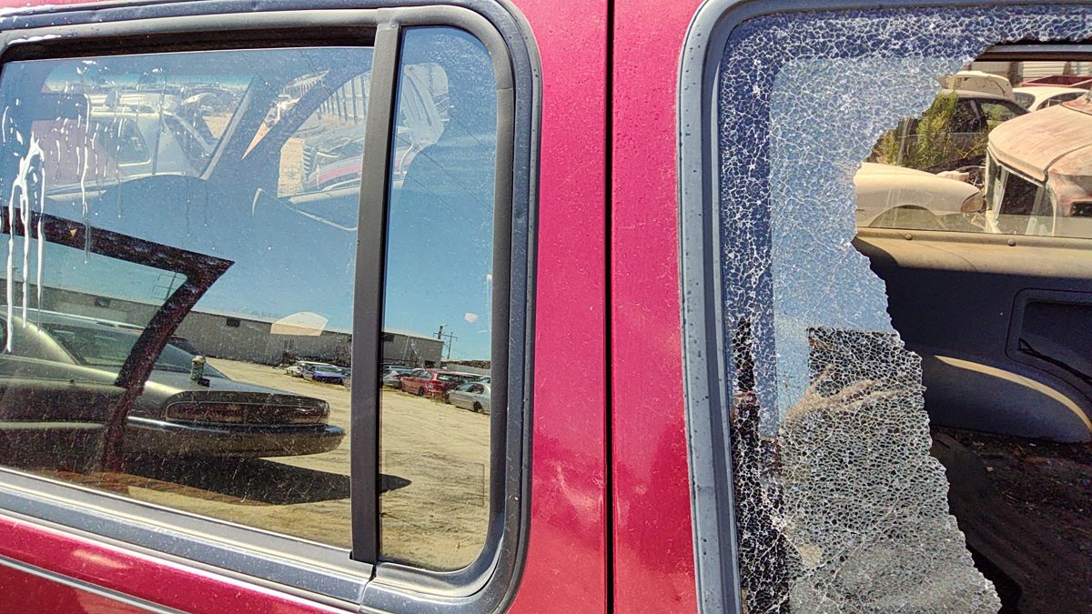 1991-1997 Ford Explorer Driver Left Rear Vent Window Back Door Glass With Frame