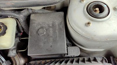 2000 Chevy Malibu Engine Fuse Box