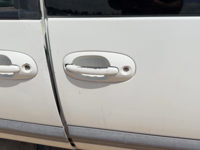 99 Town & Country Driver Left Rear Outside Door Handle Oem Back Taupe Frost Ptk