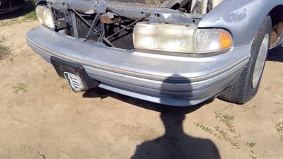 1991-1996 Chevy Caprice Front Bumper Cover Assembly Oem Blue Torn 10214403