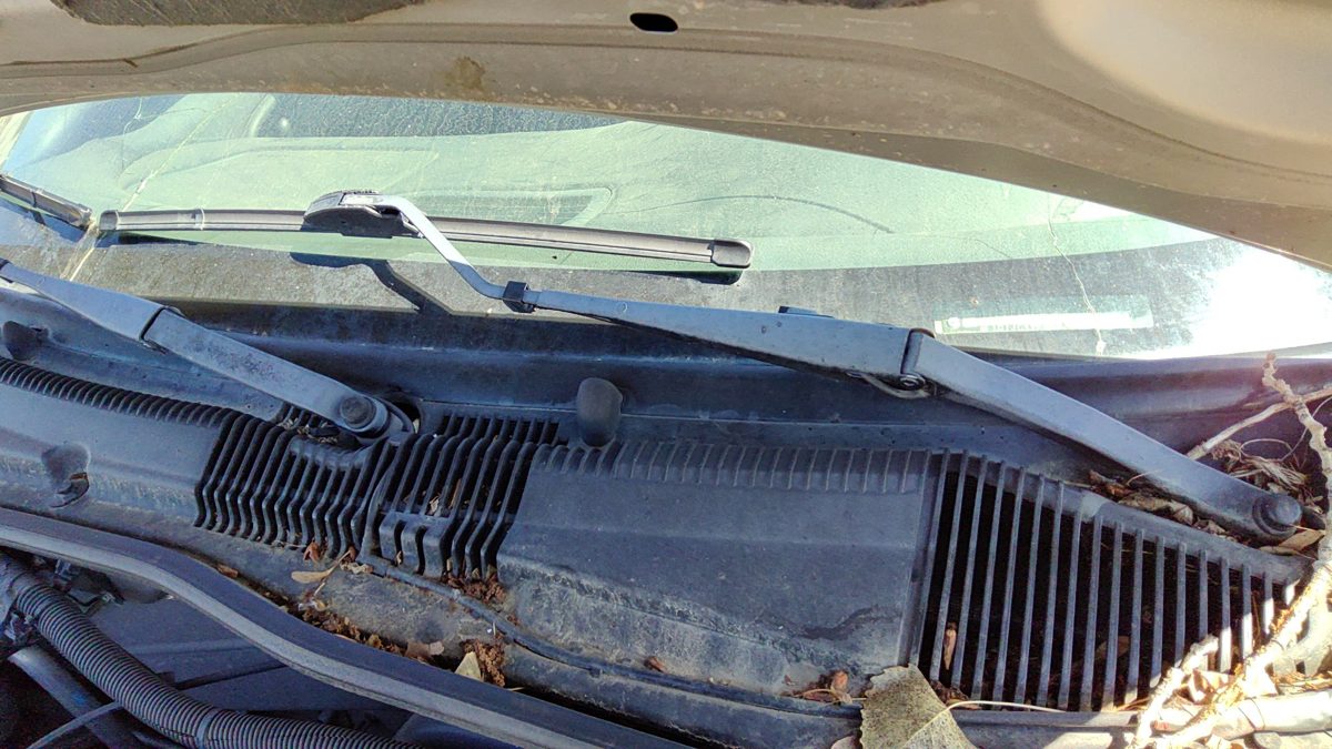 1998-05 Chevy Cavalier Driver Left Windshield Wiper Arm Oem Blade Lever 22711471