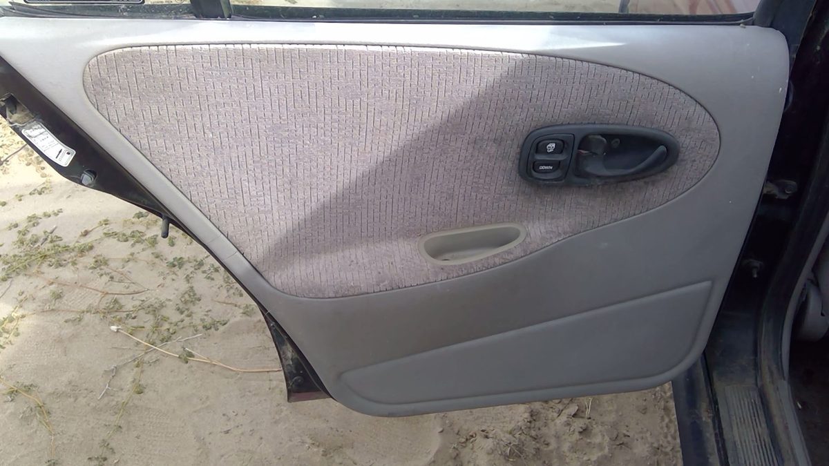 1998 Saturn Sw2 Driver Left Rear Inside Door Trim Panel Only Oem Back Gray