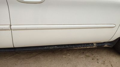 2003-05 Mercury Sable Passenger Right Front Moulding From Door Oem Trim Wt White