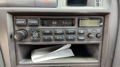 2003 Hyundai Elantra Audio & Visual Equip.(radio)