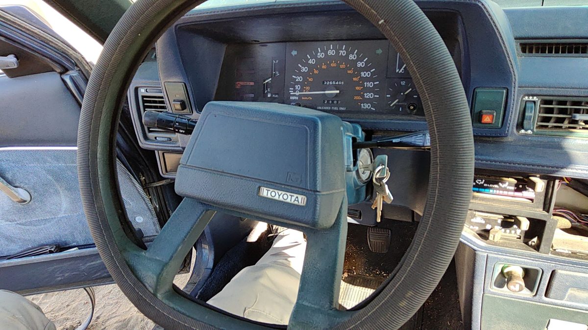 1986 Toyota Camry Steering Column