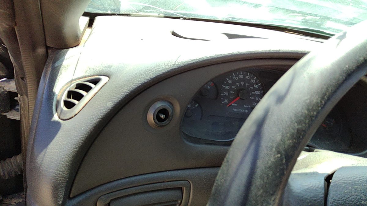 01-04 Mustang Trim Bezel Around Speedometer Oem Dash Surround Panel Black 9W