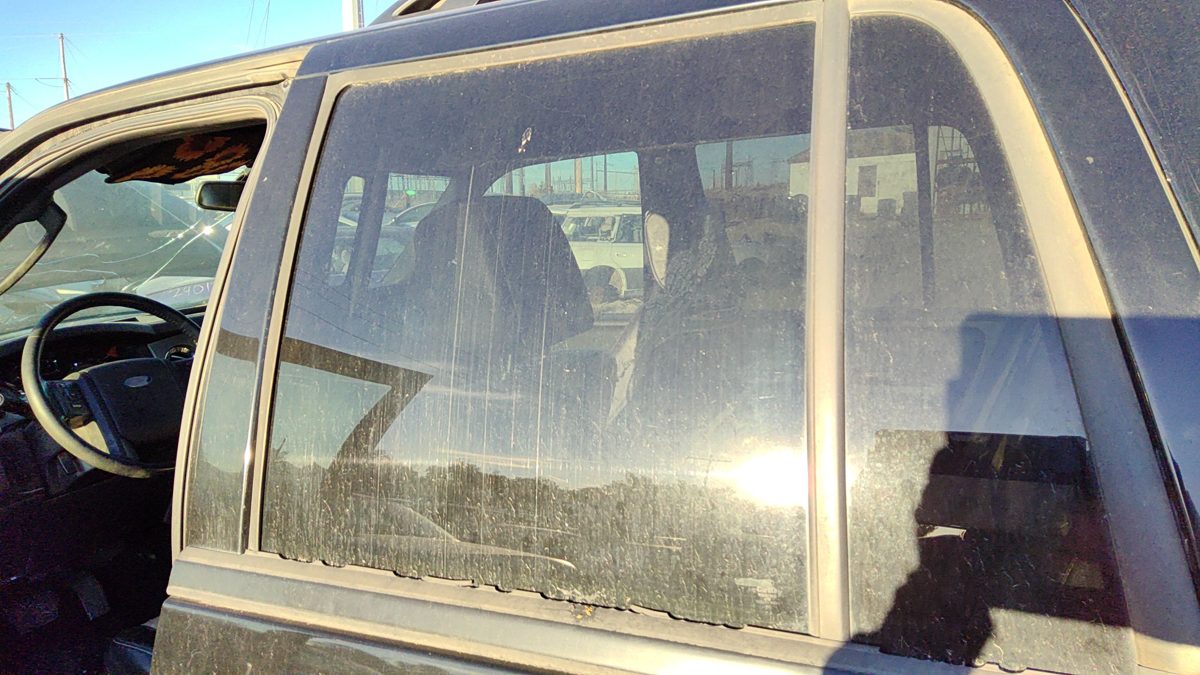 2007-2017 Ford Expedition Driver Left Rear Side Window Door Glass Oem Back