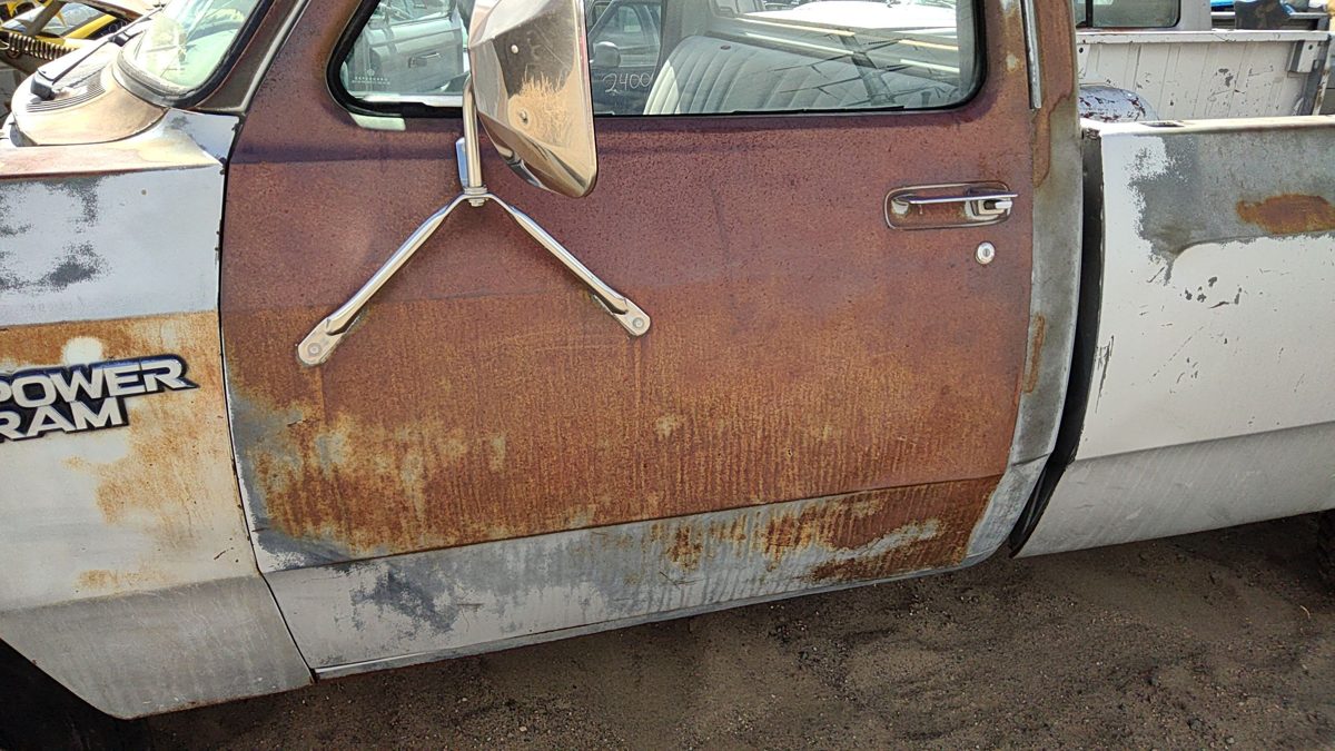 1986 Dodge Pickup 250 Front Door