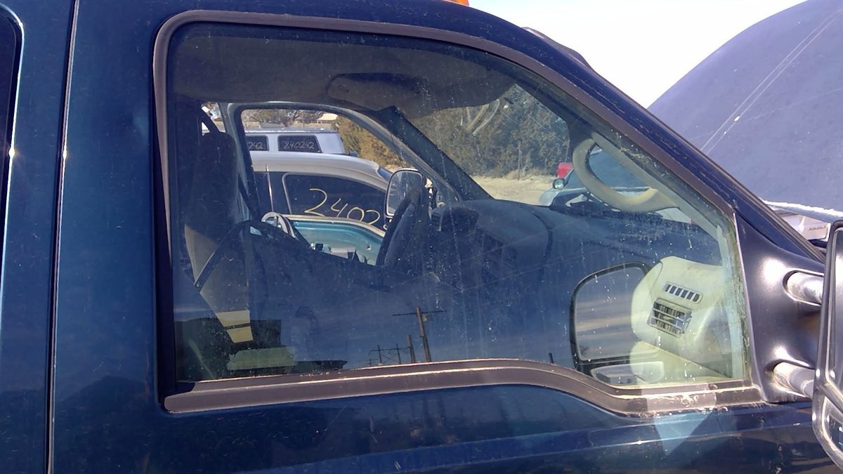 1999-2012 F250 Super Duty Passenger Right Front Side Window Door Glass Oem