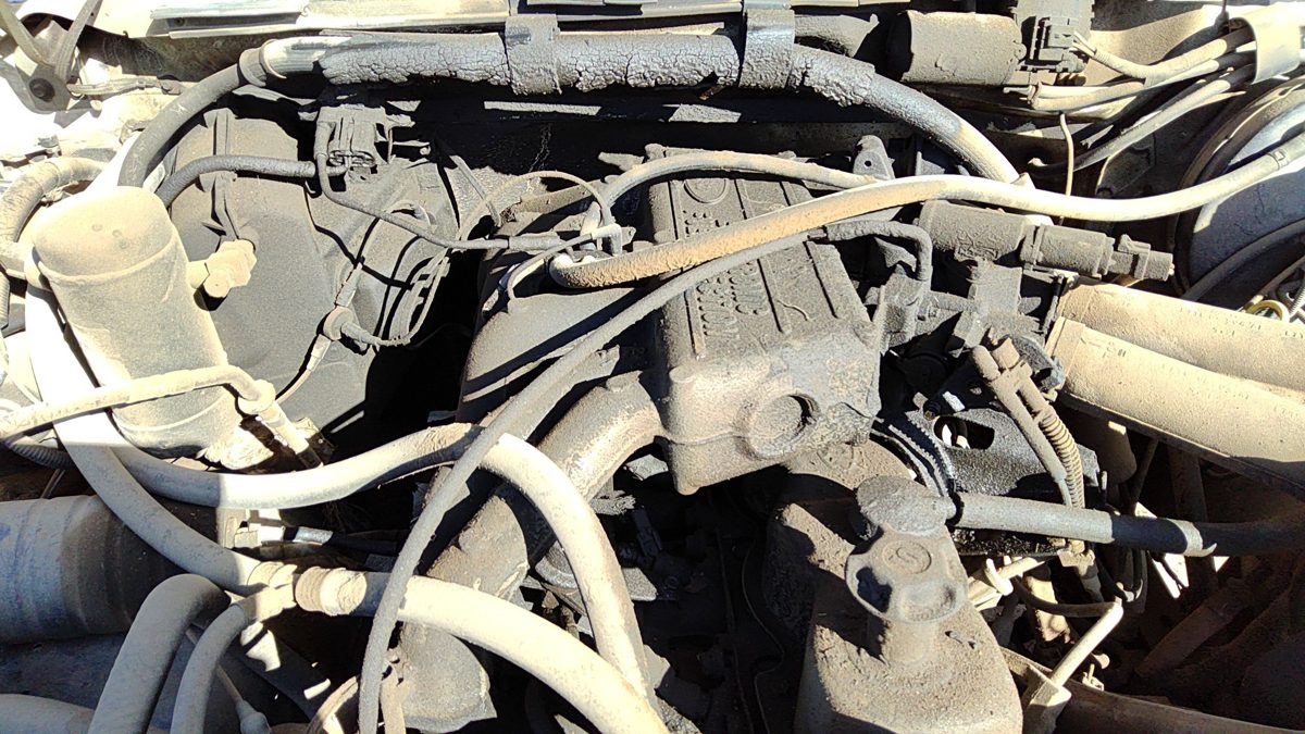 1987-1996 Ford F150 Upper Intake Manifold Oem 4.9L E7Tz9424A
