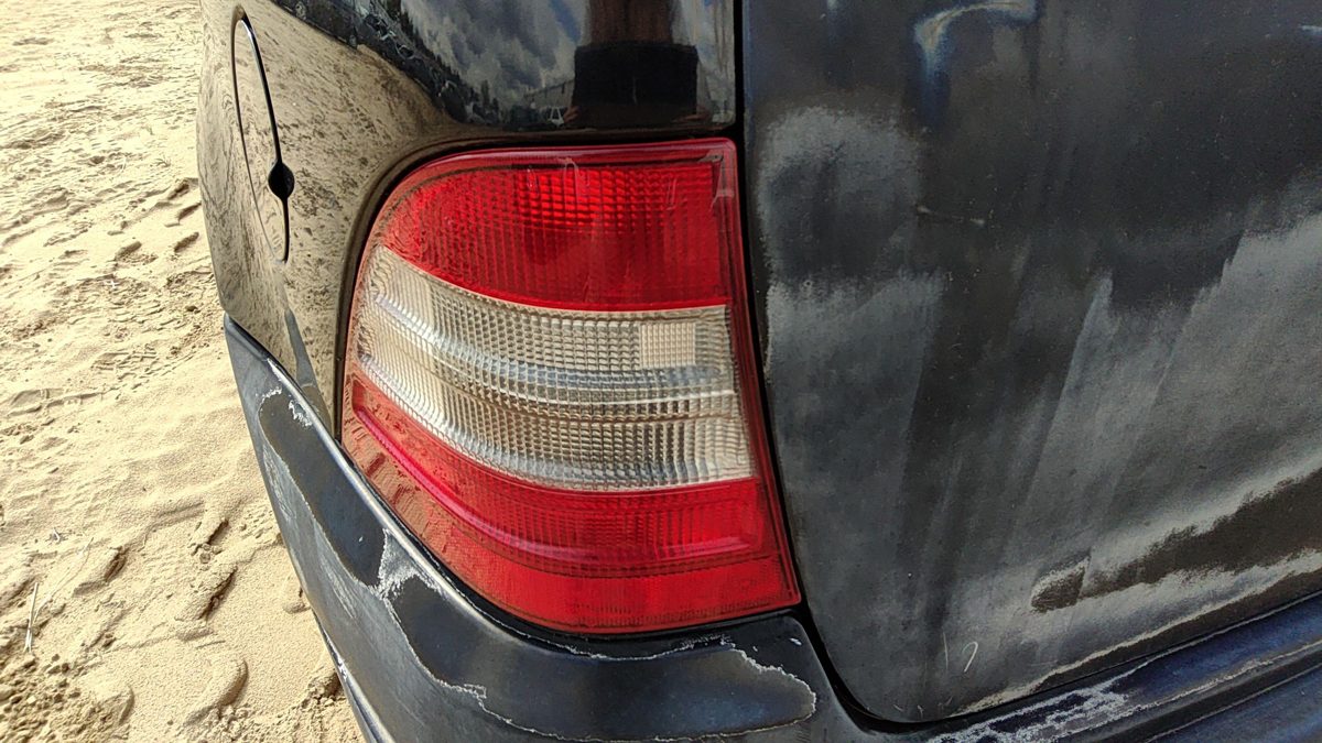 1998-2001 Mercedes Ml320 Driver Left Tail Light Brake Lamp Oem Rear 1638200364